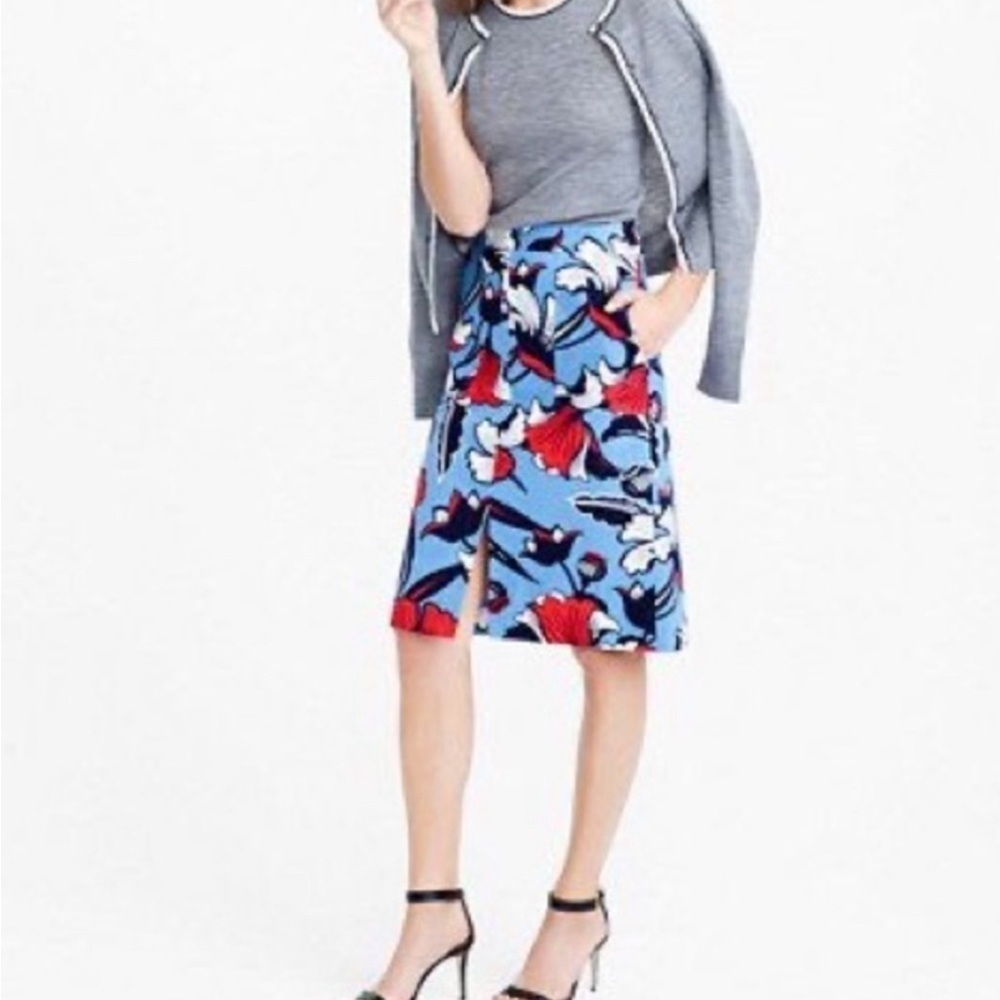 J Crew Bold floral A Line Pencil skirt size 4 Pockets Blue Red White NWOT